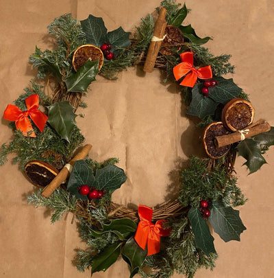 House & Homestyle's DIY Christmas Wreath